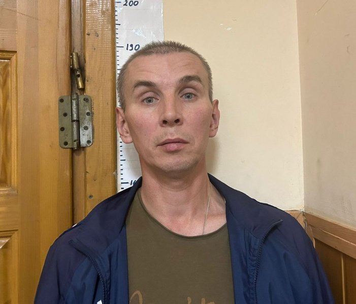 Полицейские разыскивают 43-летнего Евгения Маркова, скрывшегося от суда