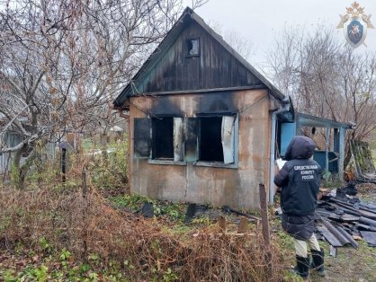 В Гусевском районе следователи регионального управления Следственного комитета выясняют обстоятельства гибели мужчины при пожаре